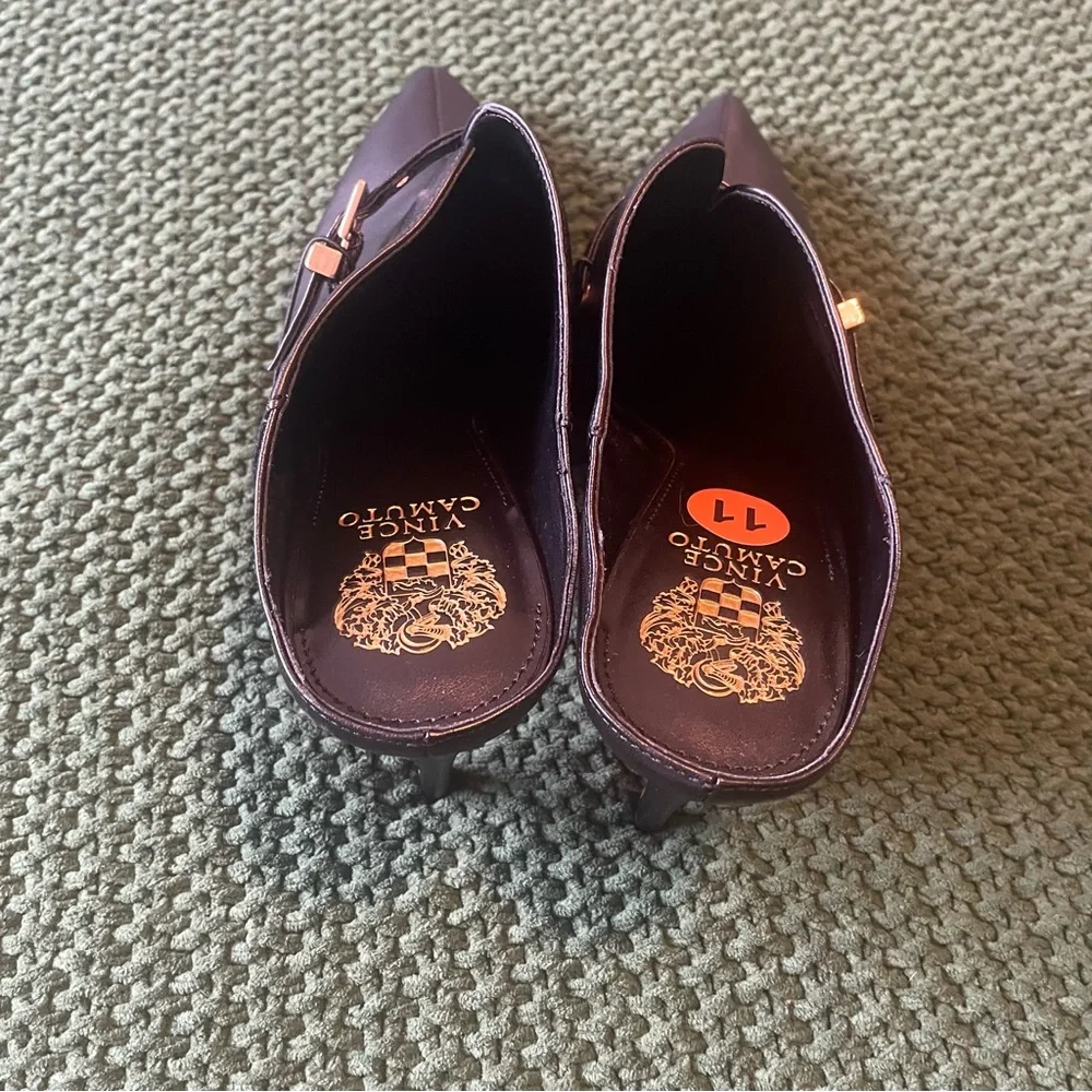 New- Vince Camuto NWT black booties slip on heels - Picture 5 of 6